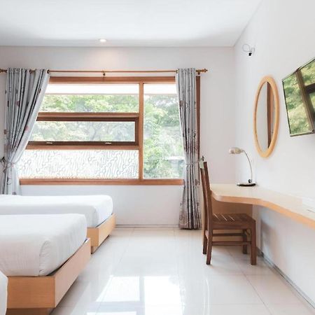 Hotel Tibera Taman Cibeunying Bandung Exterior photo