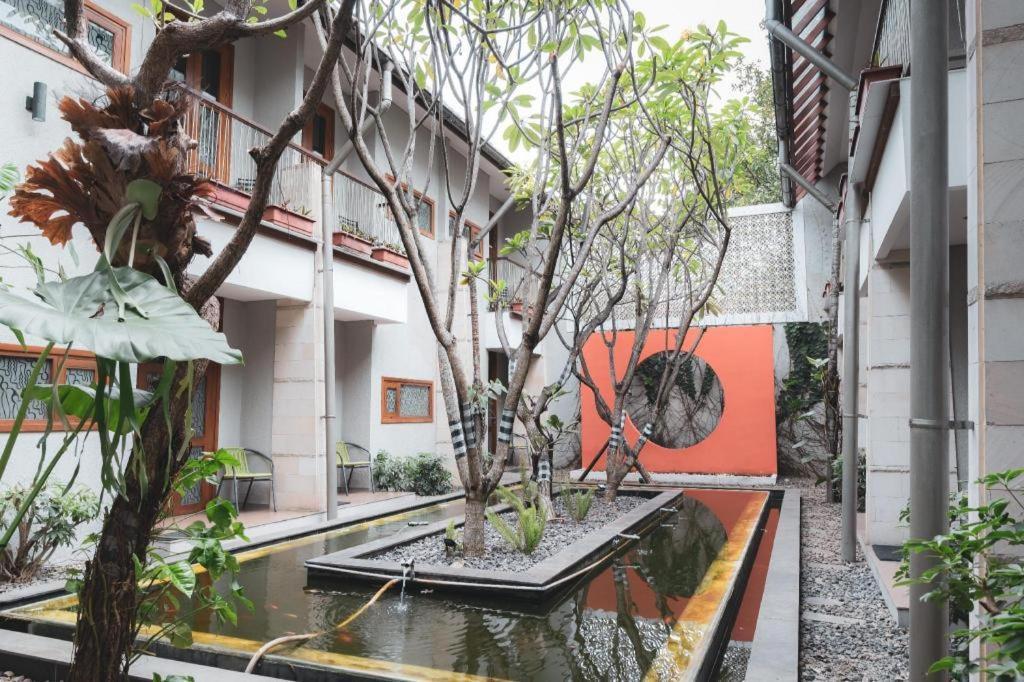 Hotel Tibera Taman Cibeunying Bandung Exterior photo