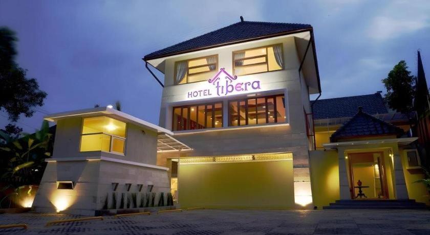 Hotel Tibera Taman Cibeunying Bandung Exterior photo