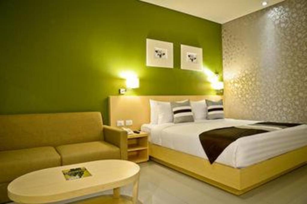 Hotel Tibera Taman Cibeunying Bandung Exterior photo