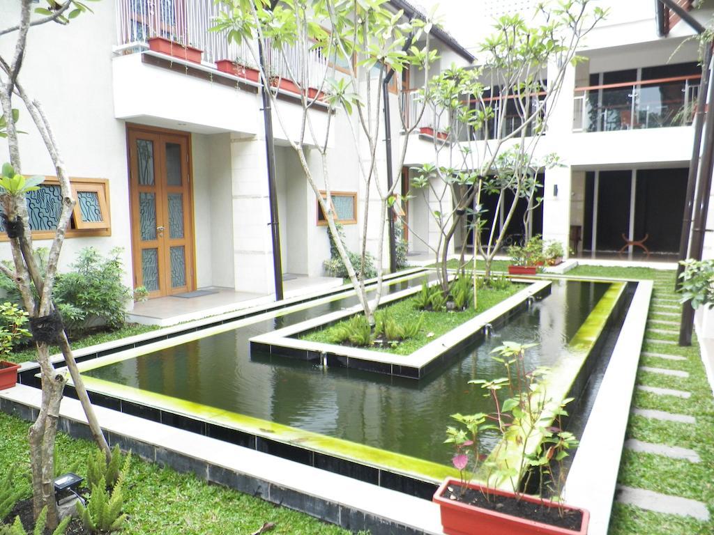 Hotel Tibera Taman Cibeunying Bandung Exterior photo